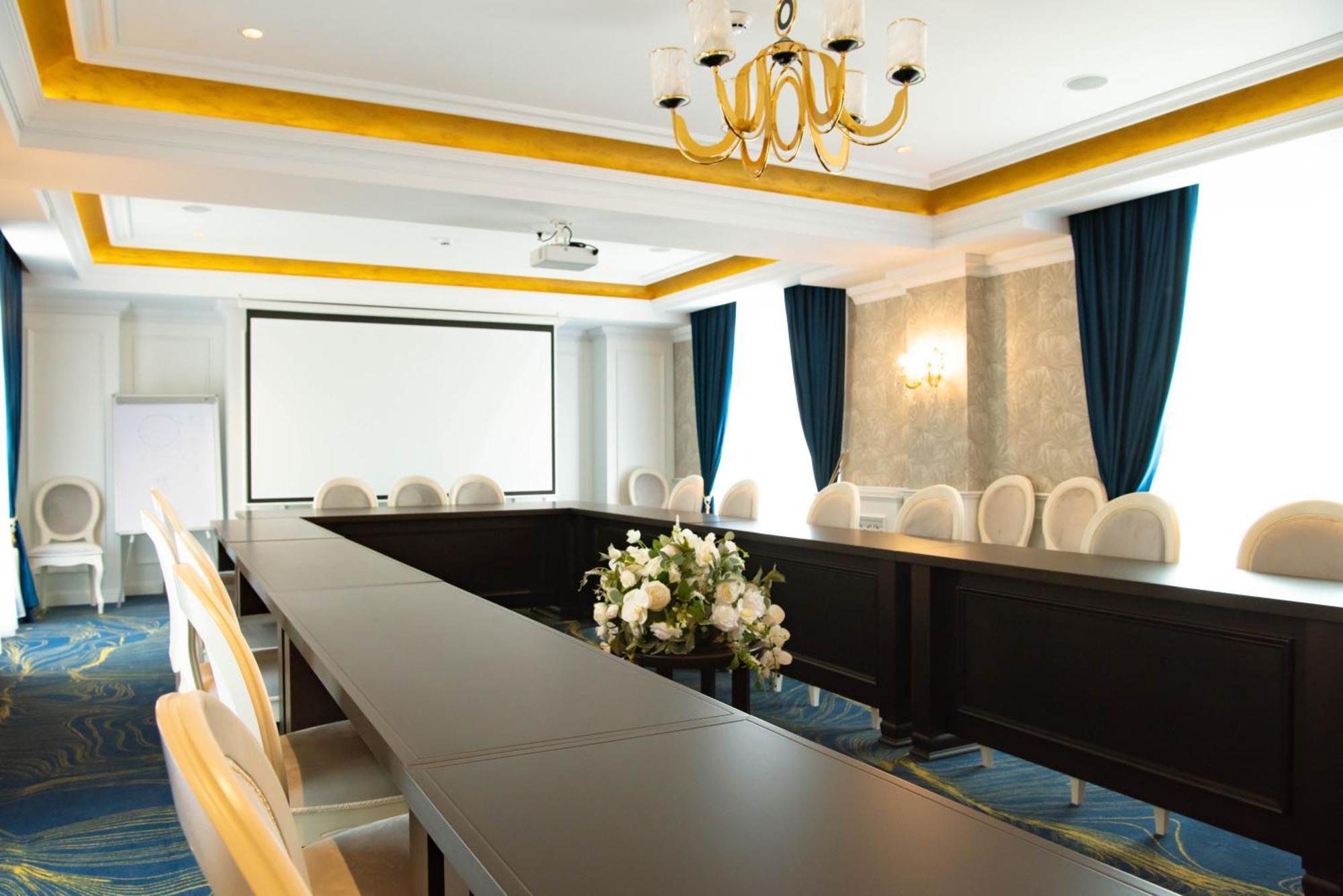 Noblesse Boutique&spa Hotel 4*
